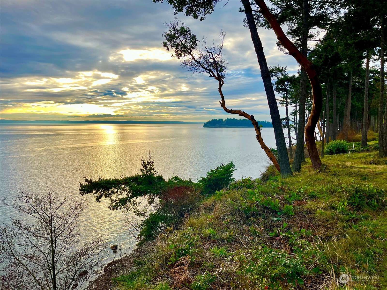 0 Blue Heron LN, Oak Harbor, WA 98277