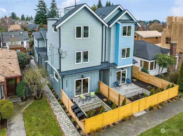 8026 24th AVE NW #B, Seattle, WA 98117