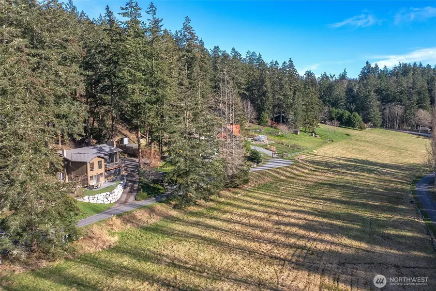 297 Bay Head RD, Orcas Island, WA 98280