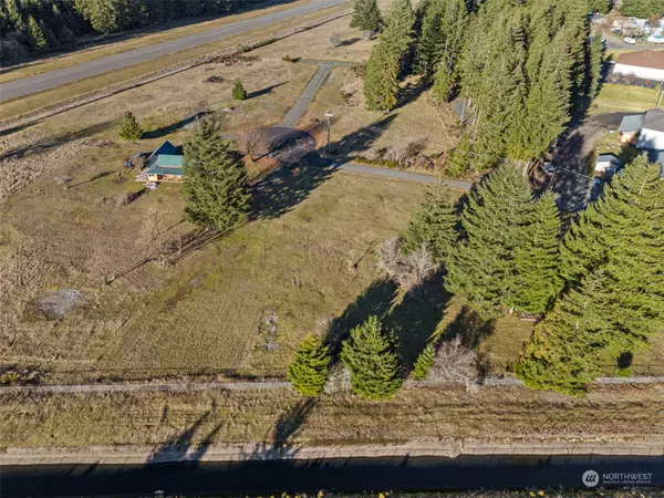 Packwood, WA 98361,115 Huntington RD