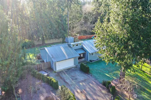 7628 S Lake Ketchum Road, Stanwood, WA 98292