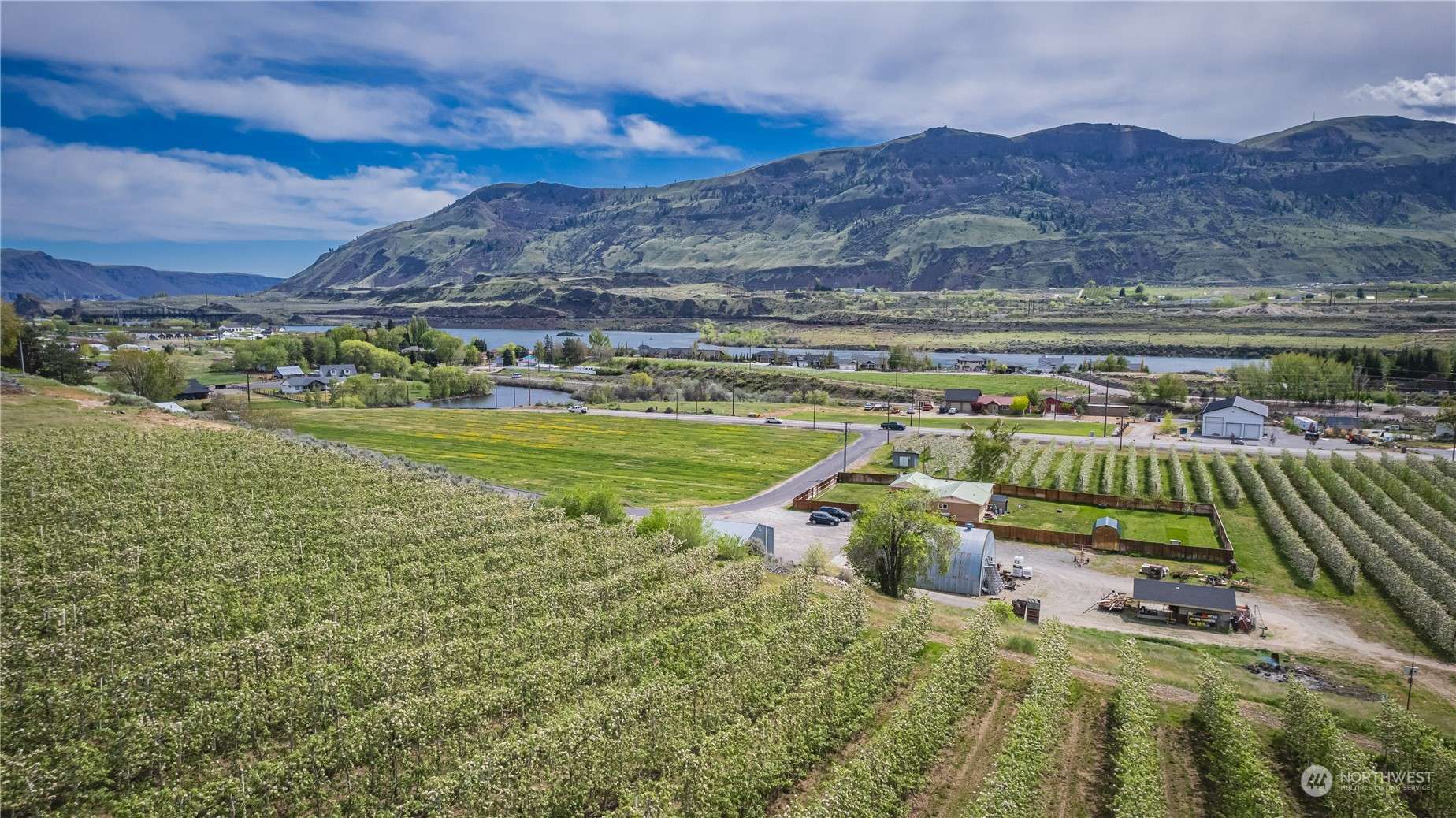 Rock Island, WA 98850,0 Pear Lane