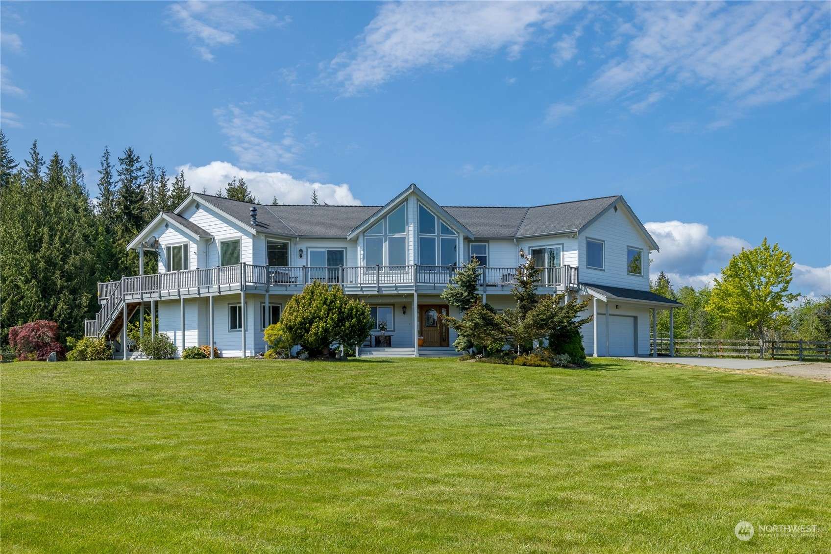 137 Bravo RD, Port Angeles, WA 98362