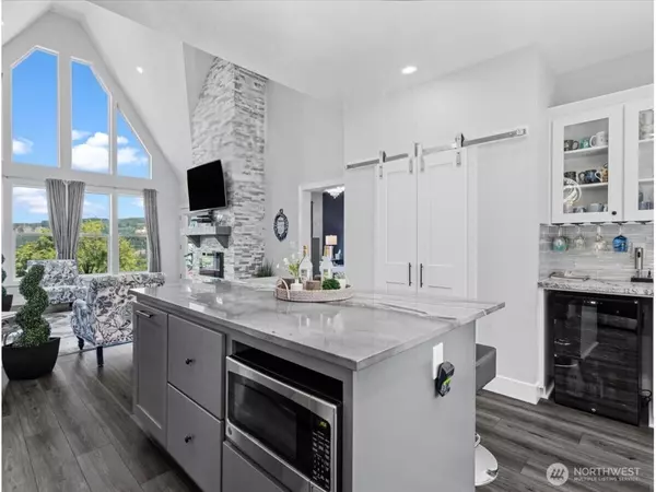 Washougal, WA 98671,1141 Cedar Falls RD