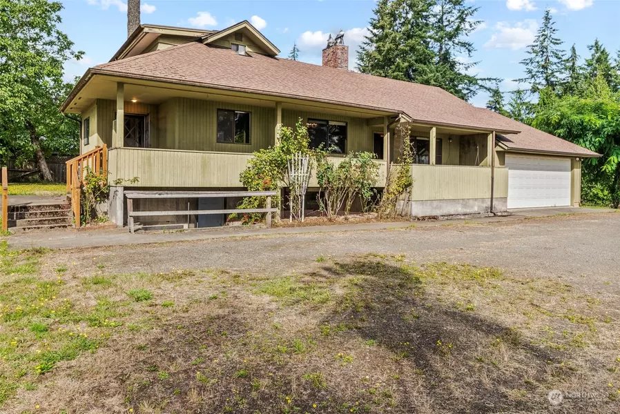 805 Schaffran RD, Castle Rock, WA 98611