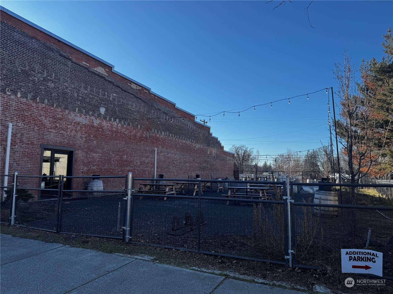 Waitsburg, WA 99361,128 Main ST