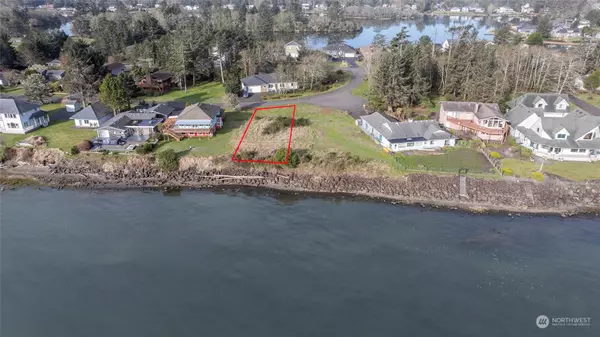 Ocean Shores, WA 98569,518 Chinook AVE SE