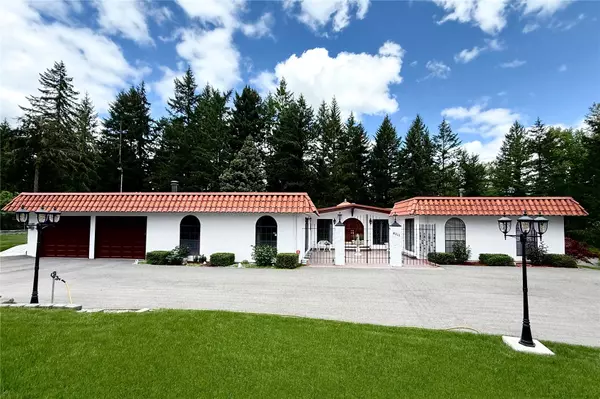 8211 8313 266th ST E, Graham, WA 98338
