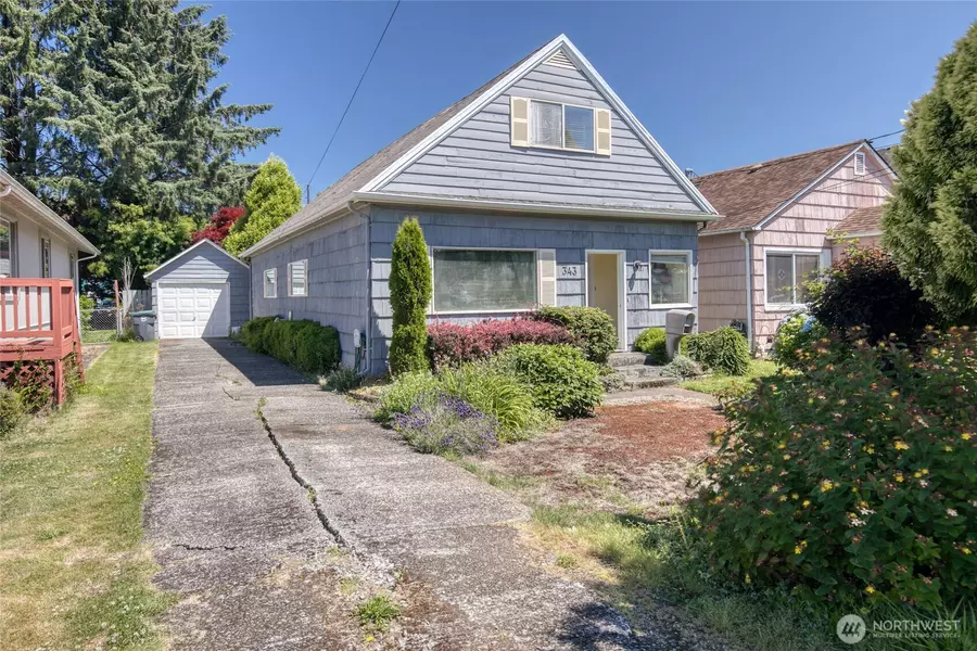 343 Karr AVE, Hoquiam, WA 98550