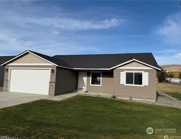 384 Emma DR, Wenatchee, WA 98801