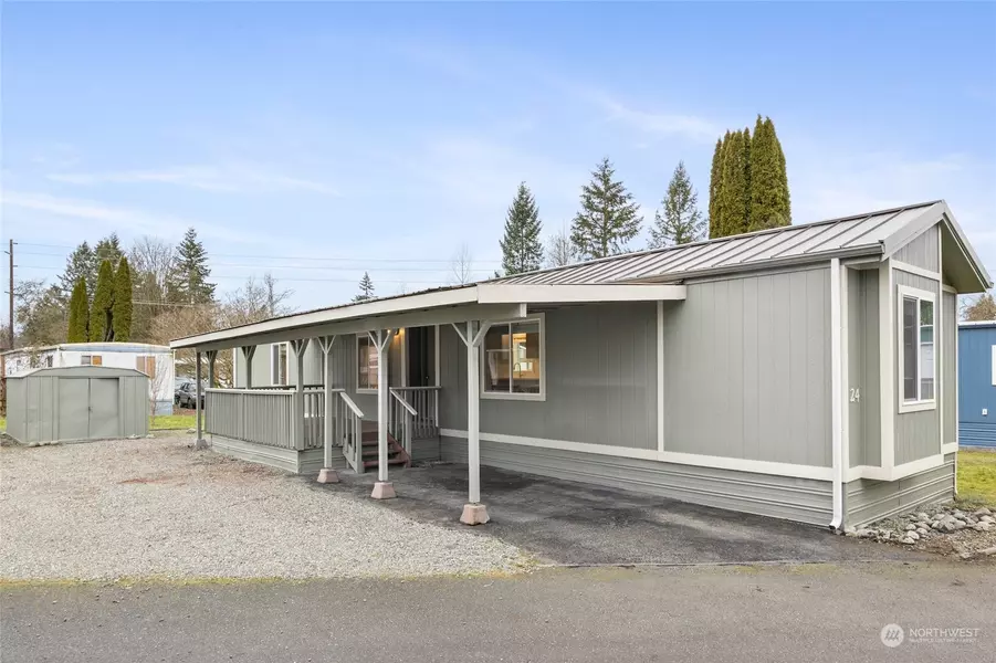 32501 NE 50th ST #24, Carnation, WA 98014