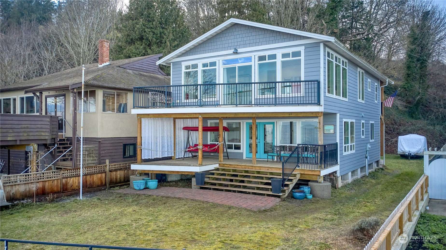 177 Bay View DR, Point Roberts, WA 98281