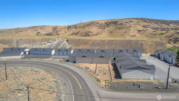 Quincy, WA 98848,9967 W.8 RD NW #F 33
