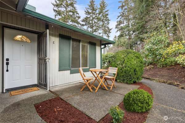 533 S 323rd PL #9E, Federal Way, WA 98003