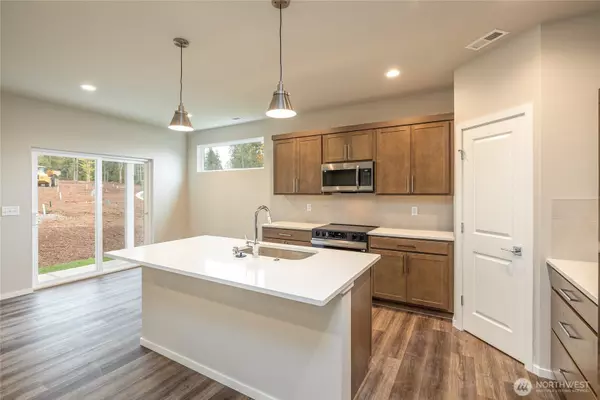 Blaine, WA 98230,525 Shore Pine (Lot 5) CT