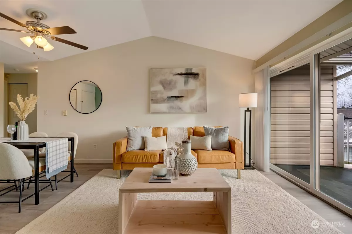 Everett, WA 98204,12411 4th AVE W #3303