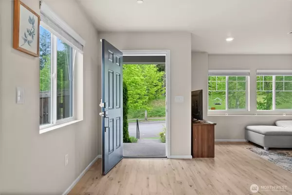 Dupont, WA 98327,3412 Hoffman Hill BLVD