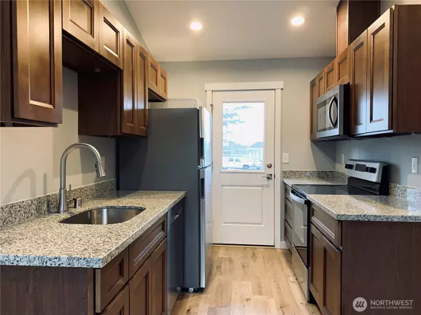 Ocean Shores, WA 98569,520 Dolphin AVE NE