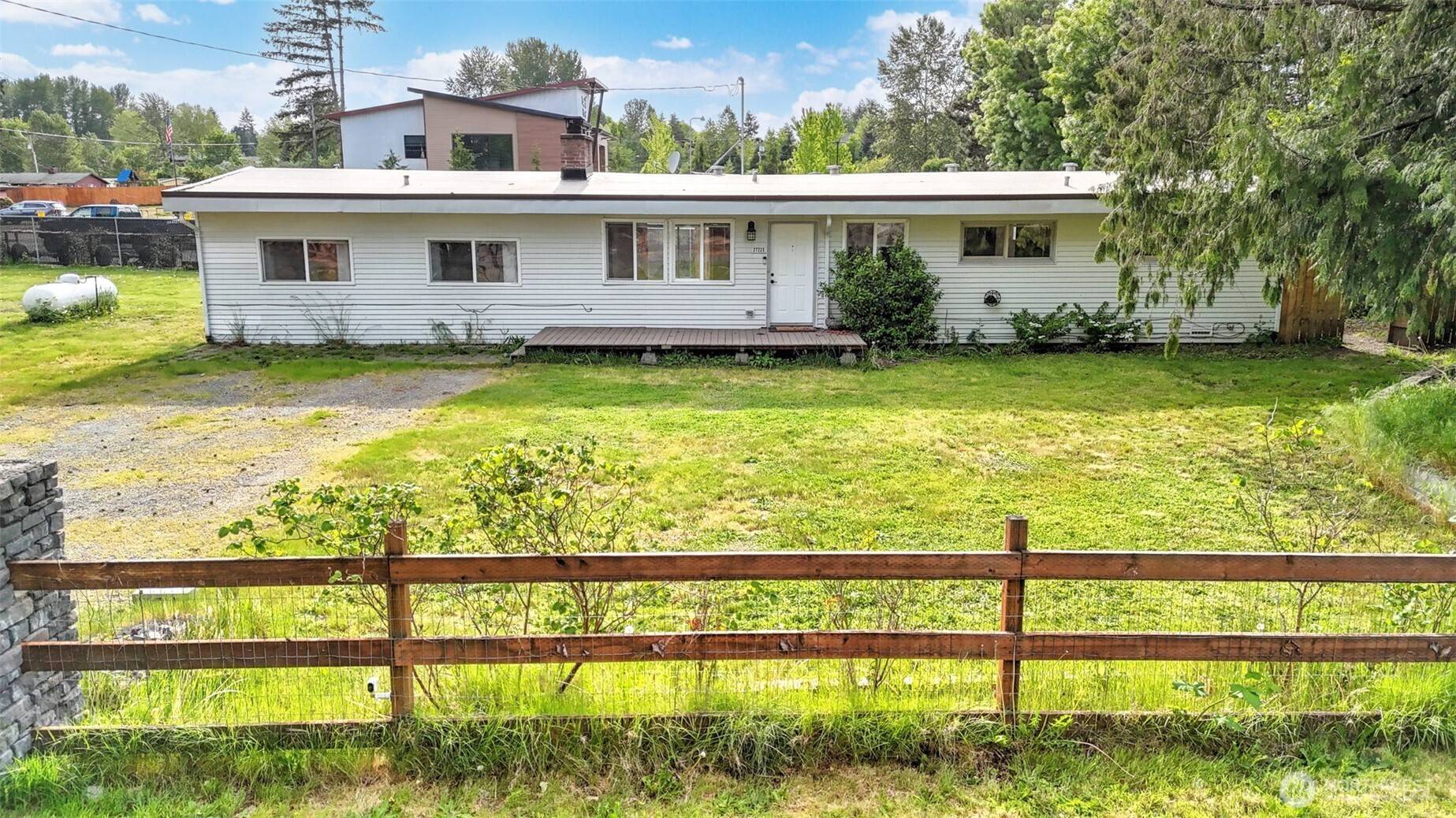 27223 154th AVE SE, Kent, WA 98042