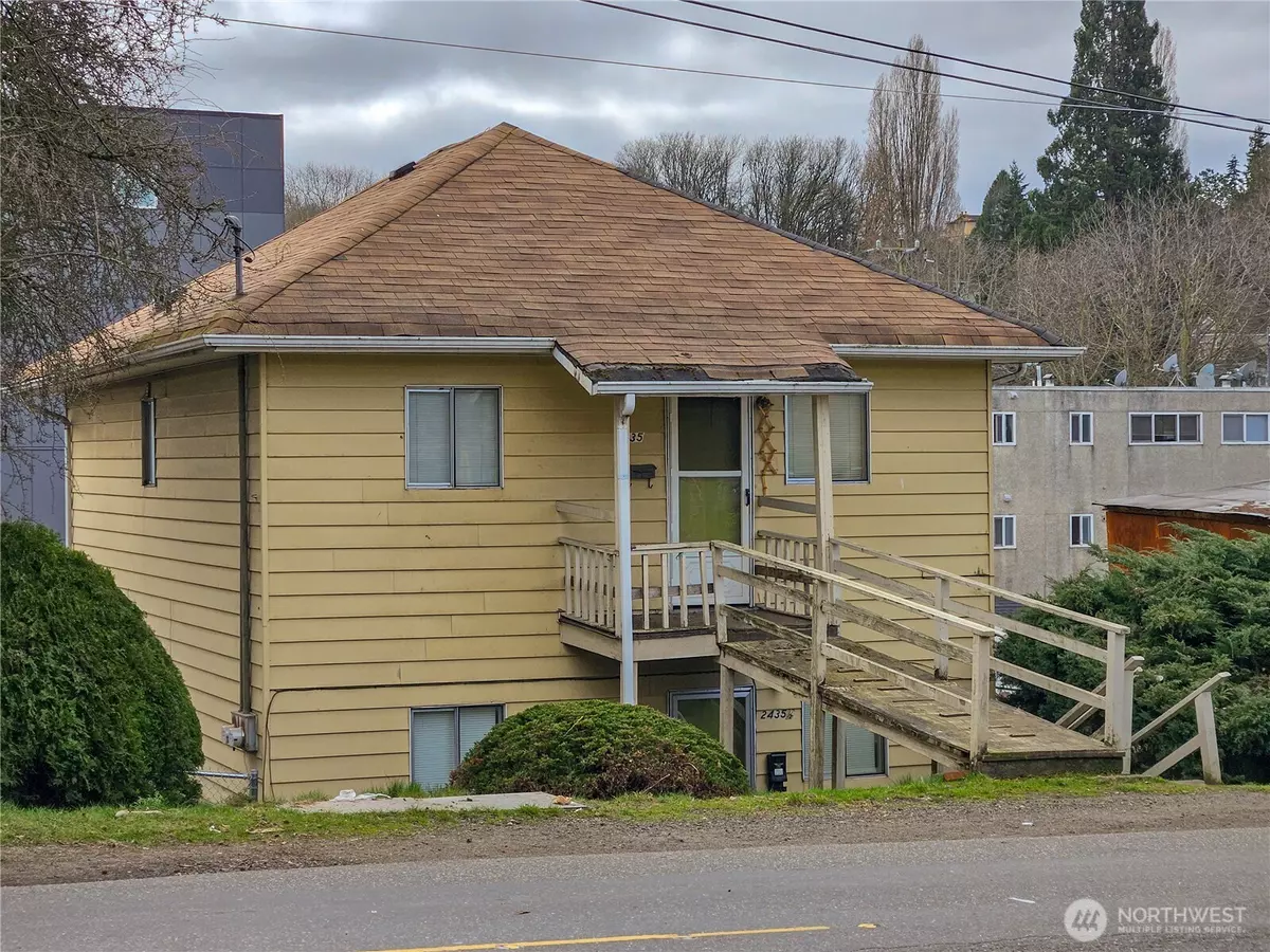 Seattle, WA 98144,2435 S Walker ST