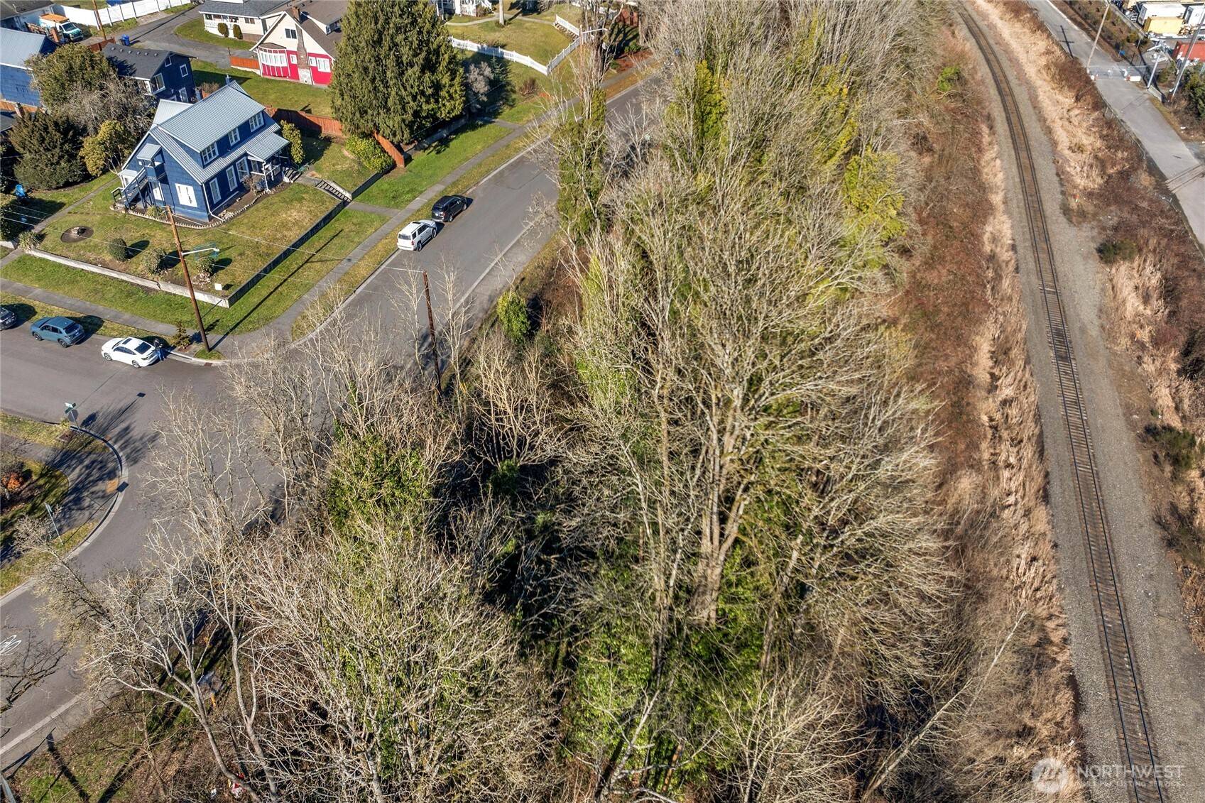 24 xx E Grand AVE, Everett, WA 98201