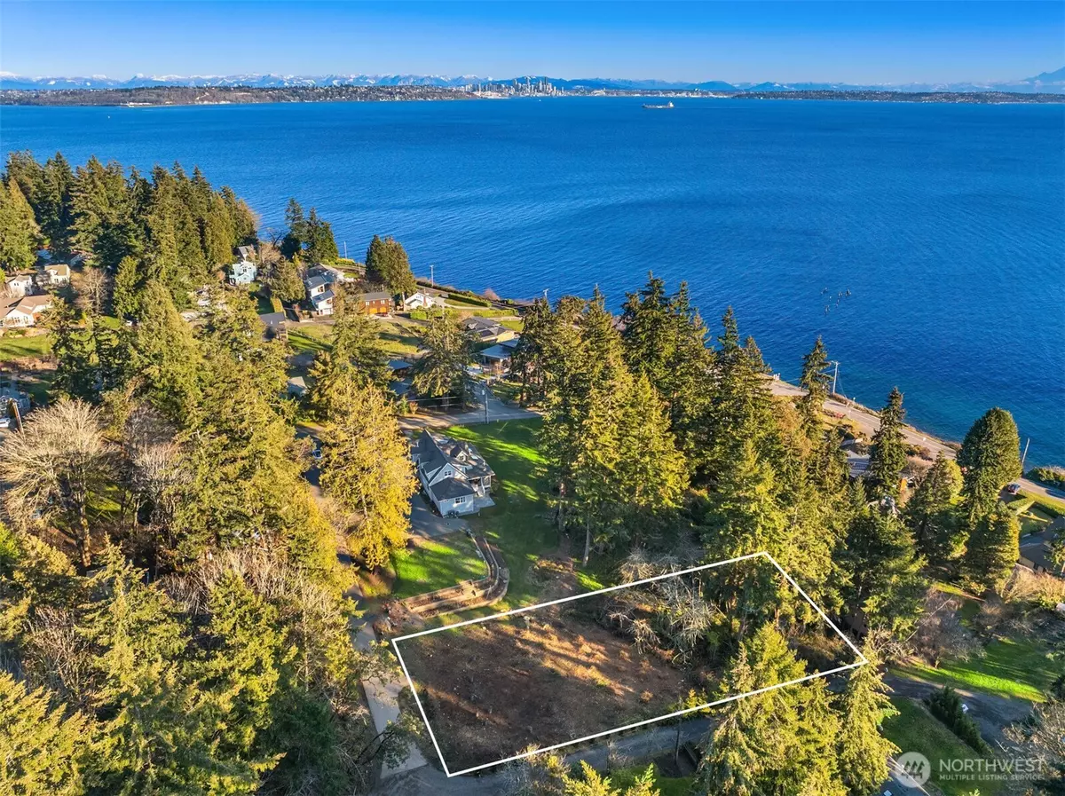 Bainbridge Island, WA 98110,10511 NE Sanddab LN