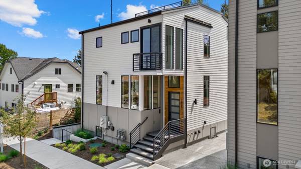 2405 E Fir ST, Seattle, WA 98122