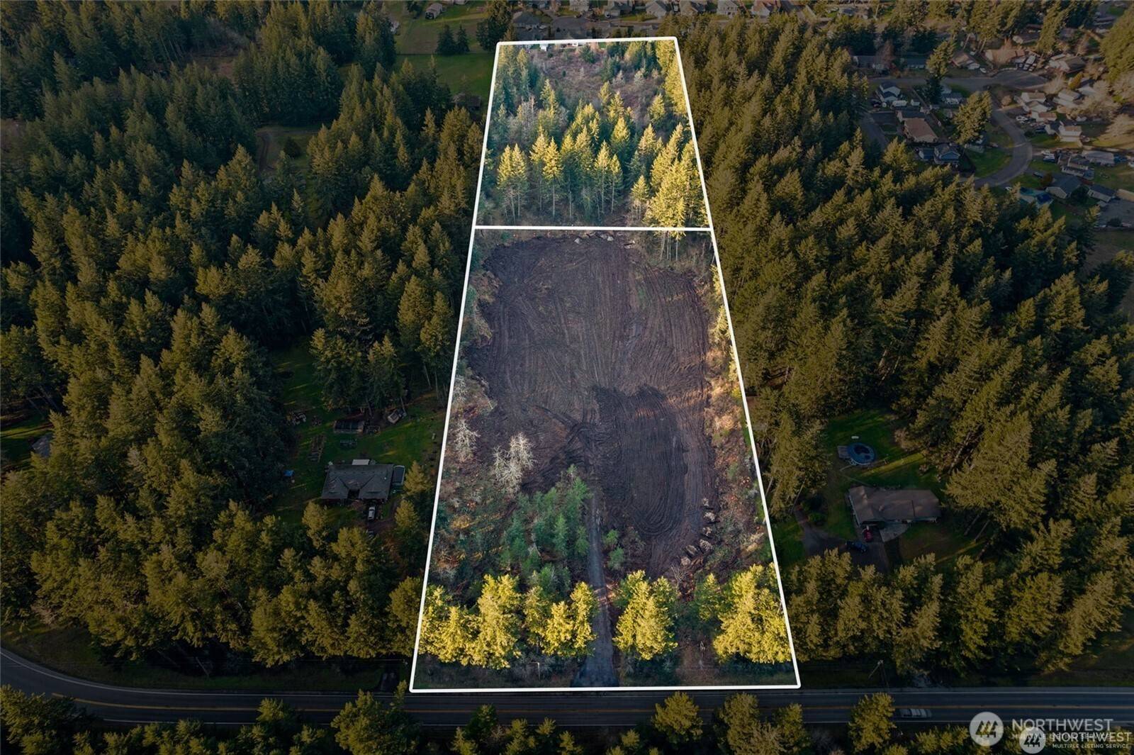 13826 Rainier RD SE, Rainier, WA 98576