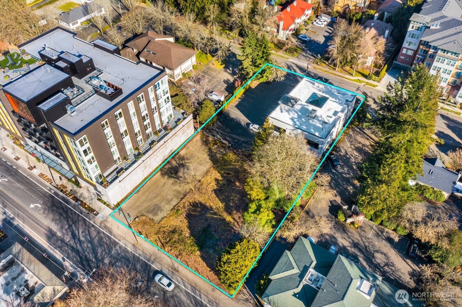 Redmond, WA 98052,8405 165 AVE NE