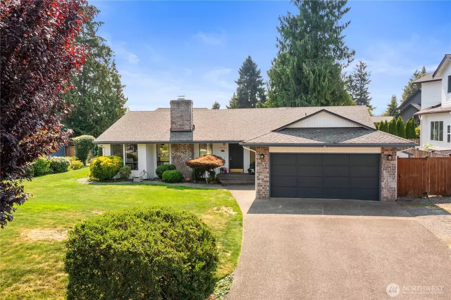 19924 Island Parkway East, Lake Tapps, WA 98391