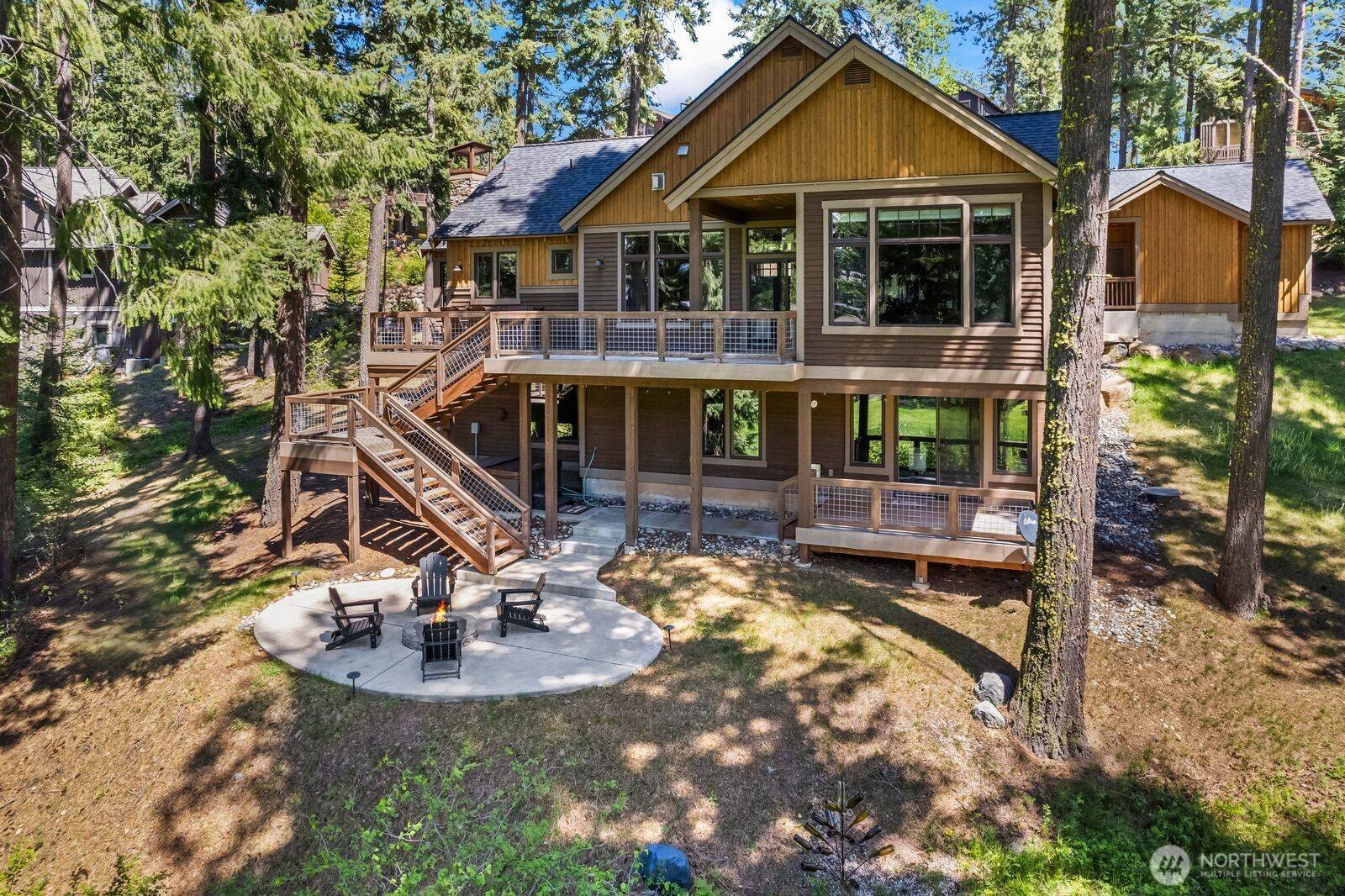 262 Black Nugget LN, Cle Elum, WA 98922