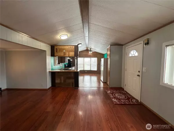 2500 SR 28 Unit #30 #30, East Wenatchee, WA 98802