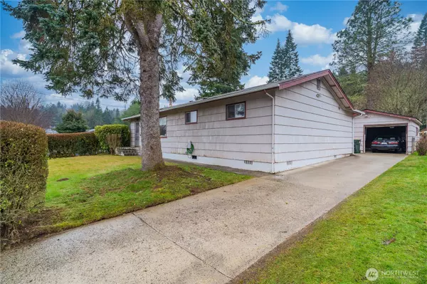521 N 7th AVE, Tumwater, WA 98512