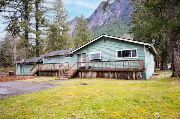 43003 SE 102nd Pl, North Bend, WA 98045