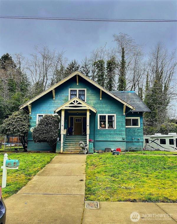 813 Grand AVE, Hoquiam, WA 98550