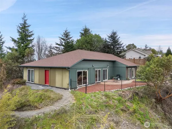 1418 Towne RD, Sequim, WA 98382