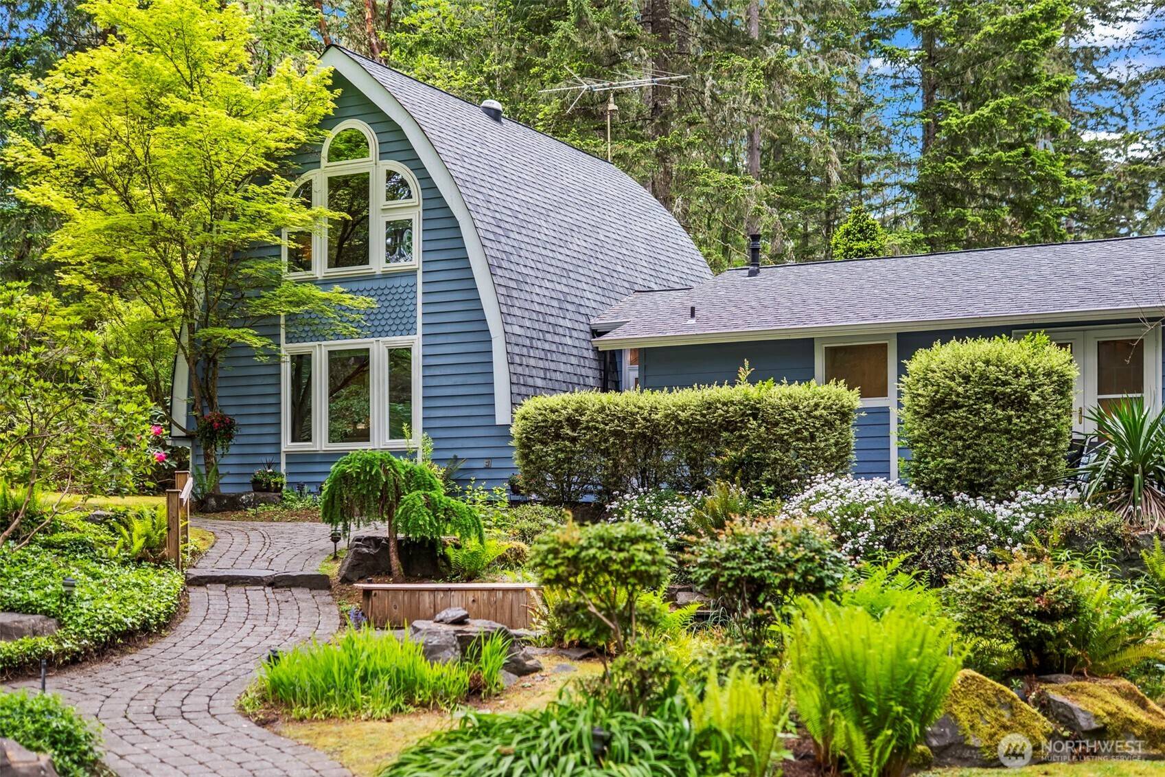 4691 Nelson RD, Olalla, WA 98359