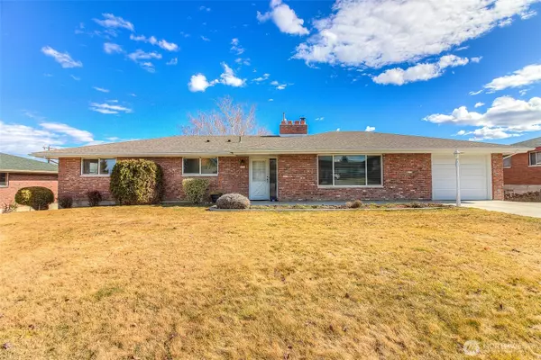 211 S 57th AVE, Yakima, WA 98908