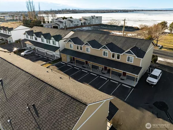 2729 W Marina DR, Moses Lake, WA 98837