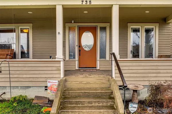 Chehalis, WA 98532,735 NW New York AVE