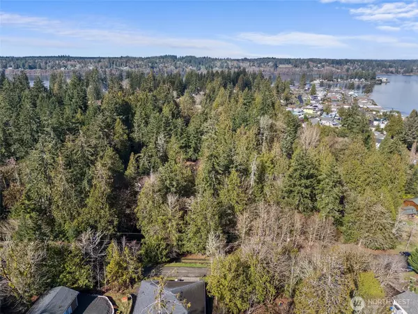 Olympia, WA 98502,9821 Mariner DR NW
