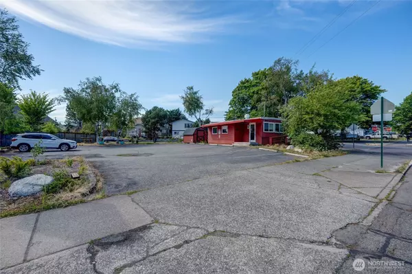 Bellingham, WA 98225,2201 Cornwall AVE
