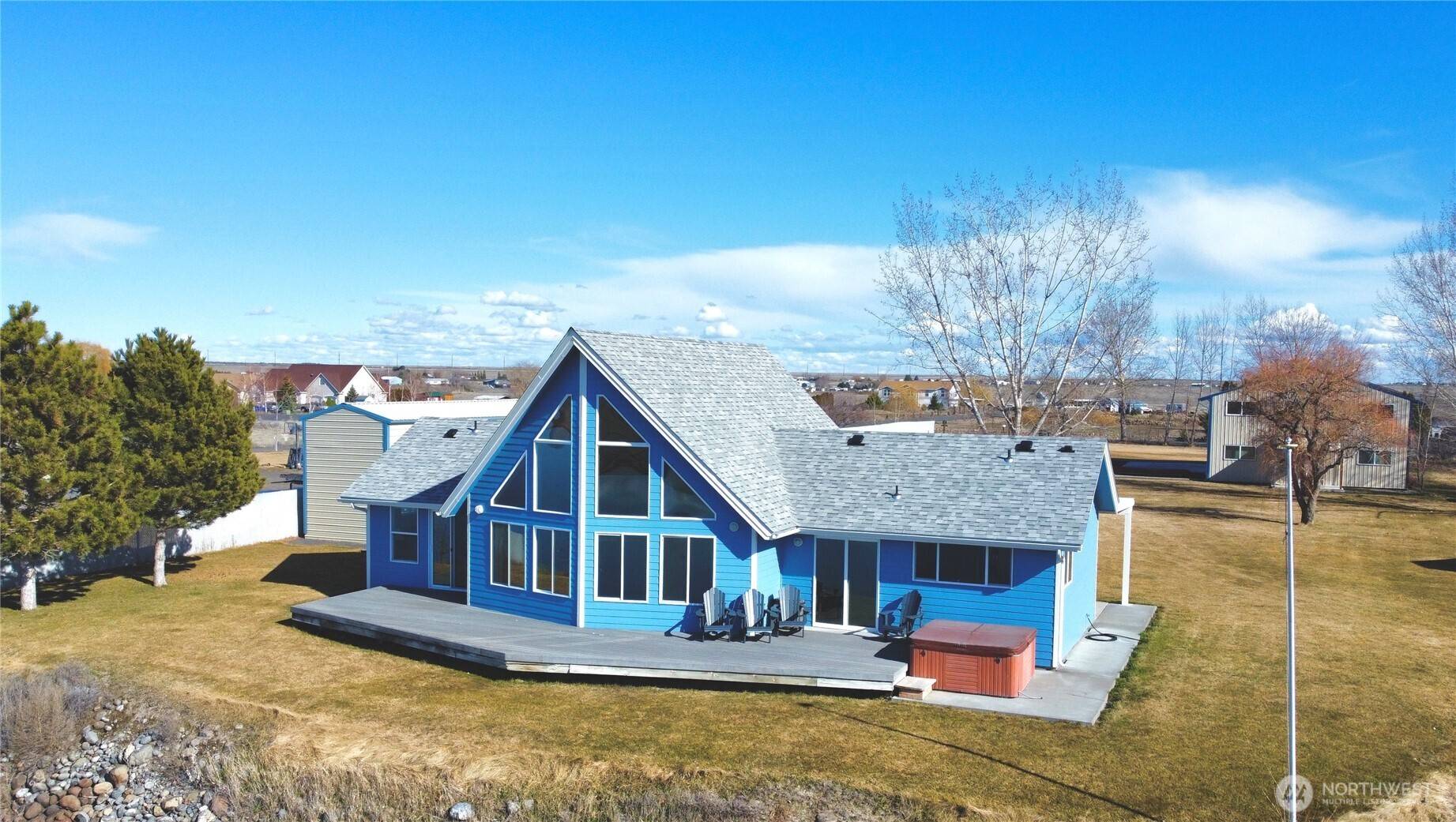 Moses Lake, WA 98837,8598 NE Stonecrest RD