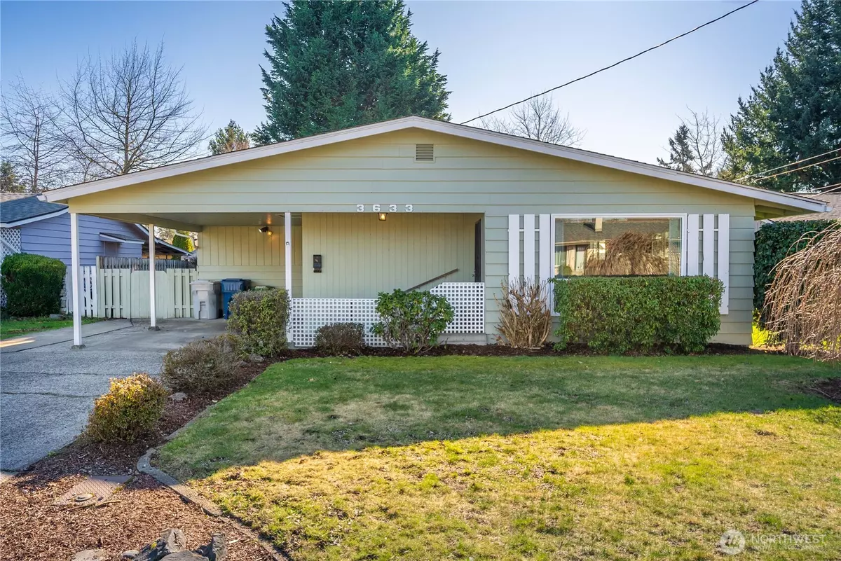 Renton, WA 98056,3633 NE 10th ST