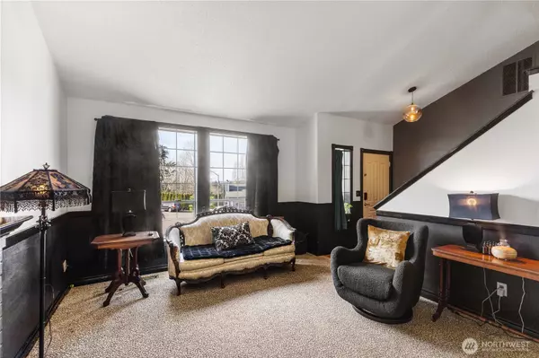 24908 19th AVE S, Des Moines, WA 98198