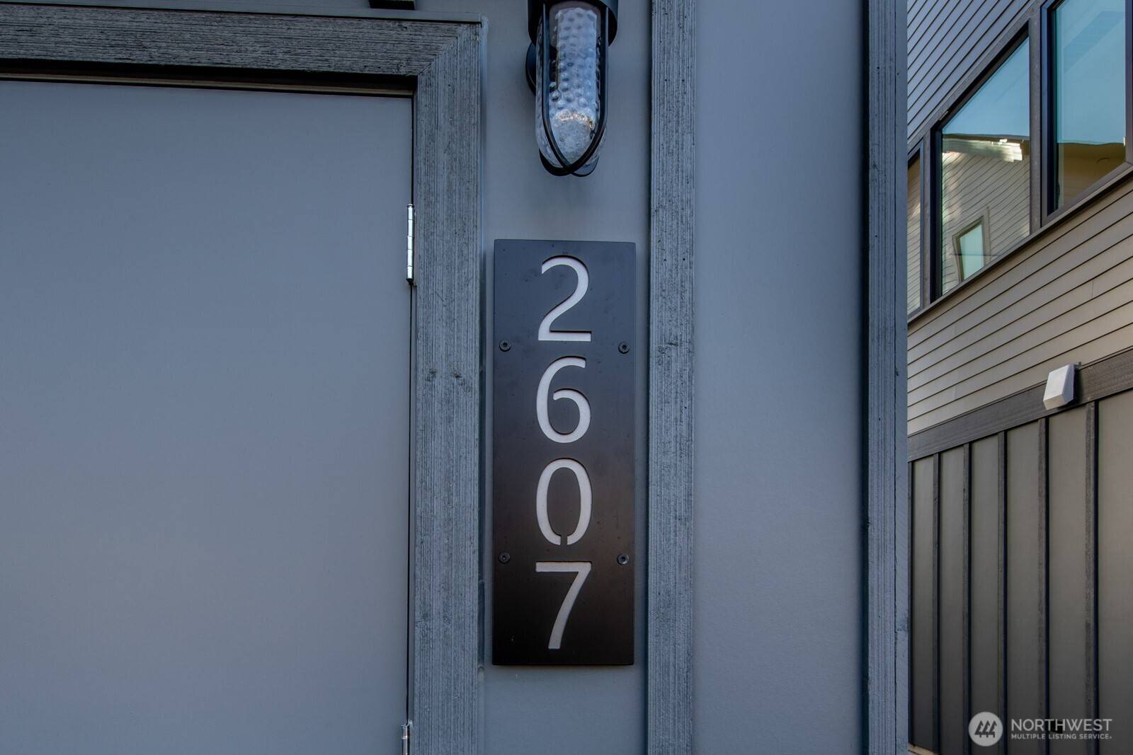 2607 NW 67th ST, Seattle, WA 98117