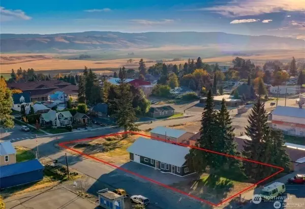 108 S Rainier ST, Waterville, WA 98858