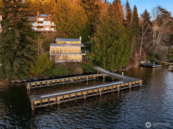 Mercer Island, WA 98040,8001 West Mercer WAY