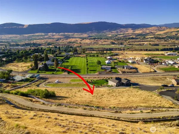 3223 Martin PL, East Wenatchee, WA 98802