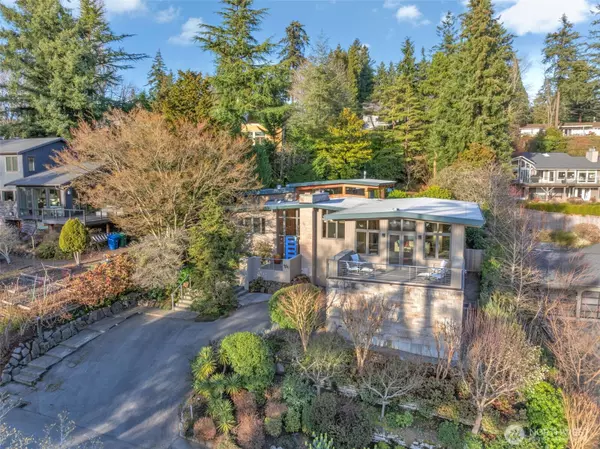 4130 Boulevard PL, Mercer Island, WA 98040